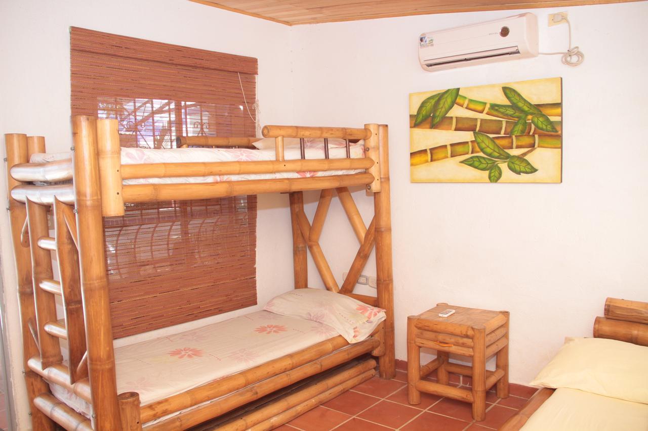 Hostal Fuente Clara Santa Marta (Magdalena) Bagian luar foto